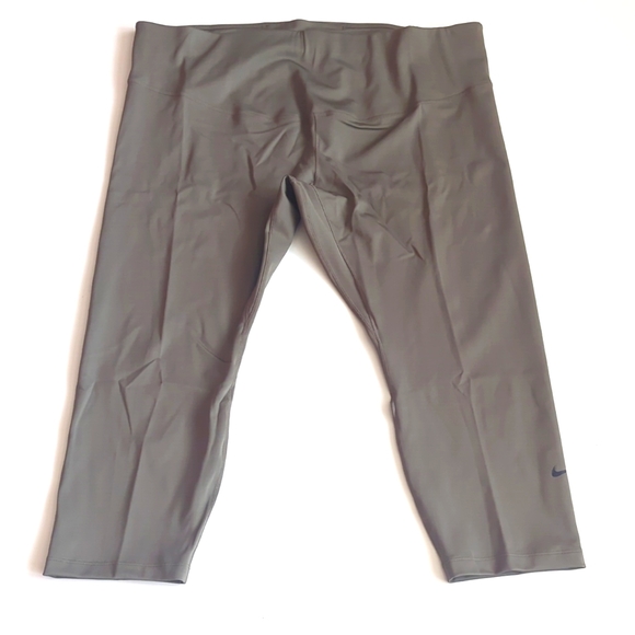 Nike One Midrise Crop Leggings - Picture 3 of 4